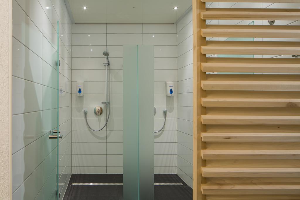 Wellness- Und Schneesporthotel Christiania Saas-Almagell ภายนอก รูปภาพ