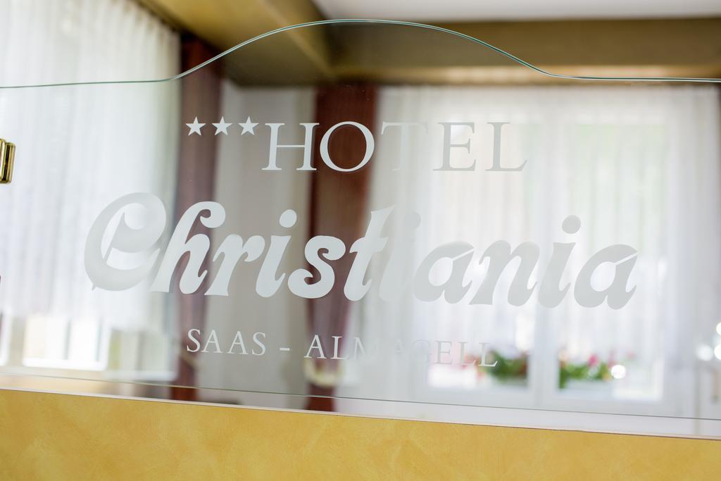 Wellness- Und Schneesporthotel Christiania Saas-Almagell ภายนอก รูปภาพ