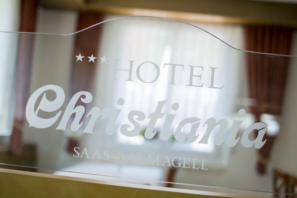 Wellness- Und Schneesporthotel Christiania Saas-Almagell ภายนอก รูปภาพ