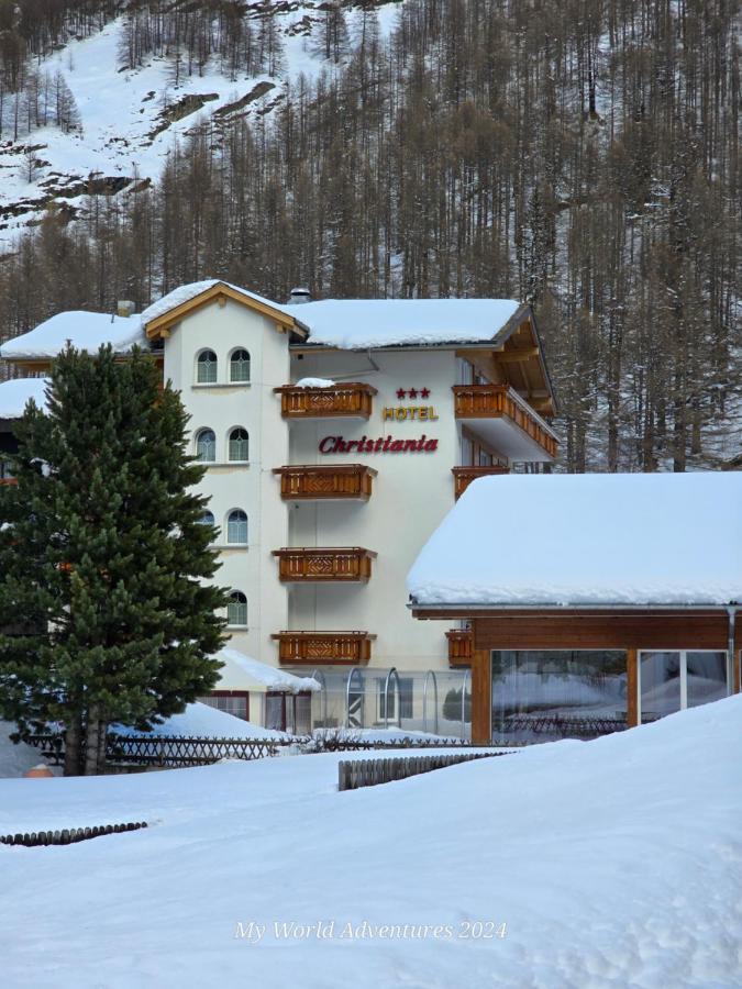 Wellness- Und Schneesporthotel Christiania Saas-Almagell ภายนอก รูปภาพ