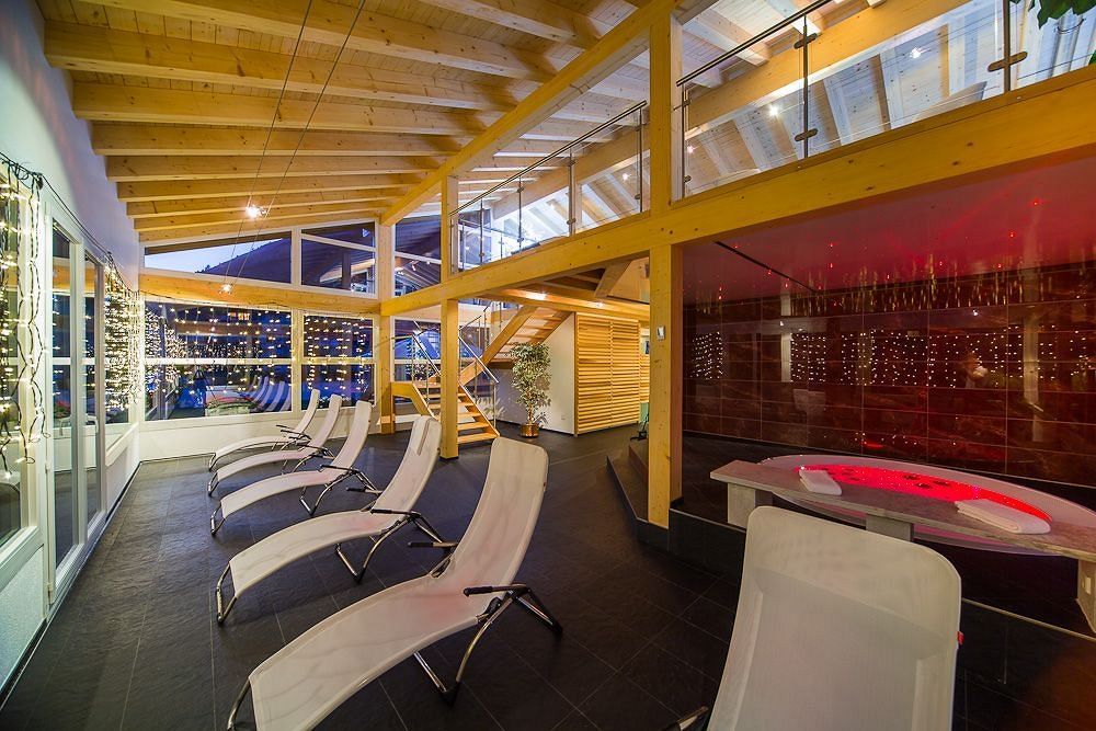 Wellness- Und Schneesporthotel Christiania Saas-Almagell ภายนอก รูปภาพ