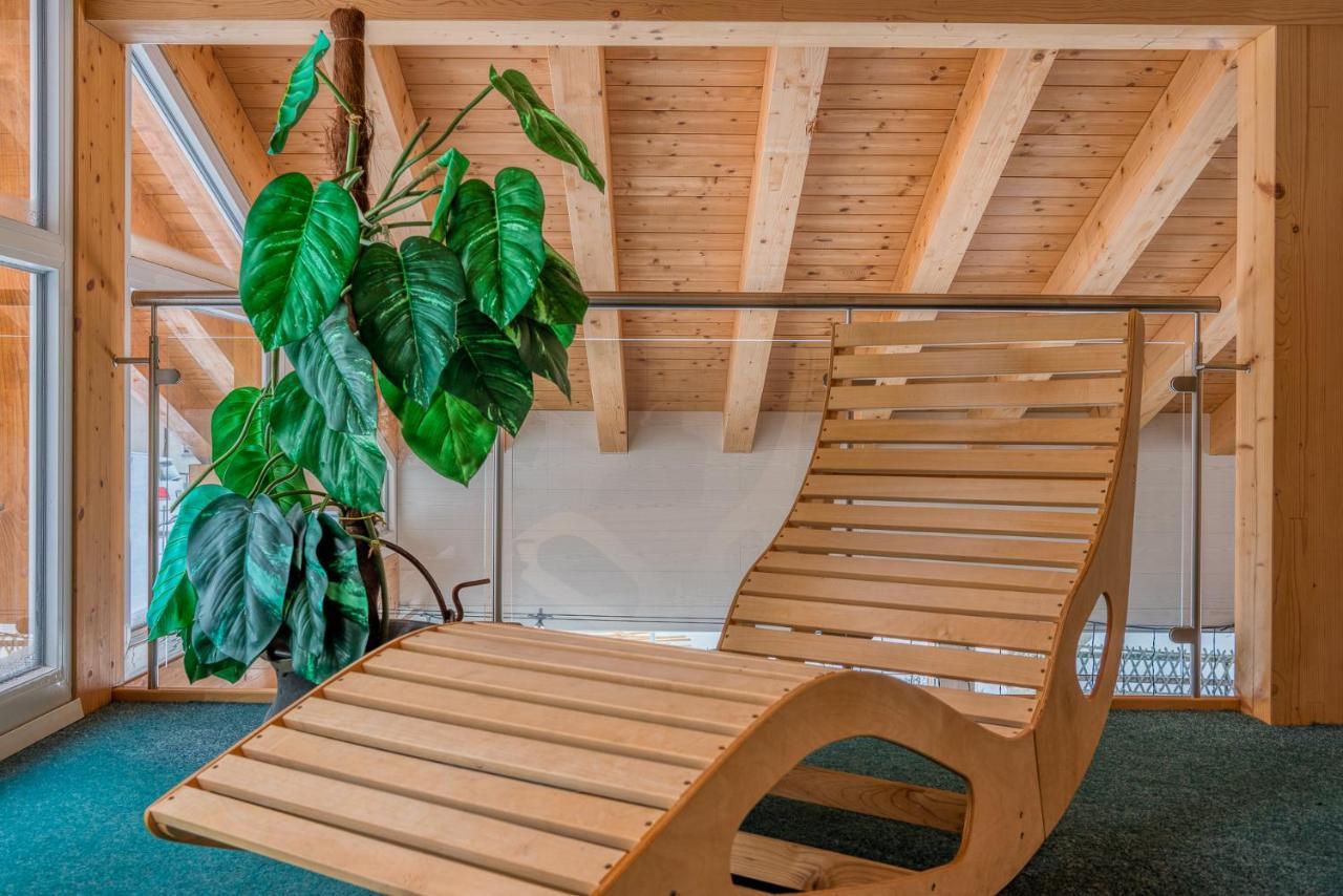 Wellness- Und Schneesporthotel Christiania Saas-Almagell ภายนอก รูปภาพ